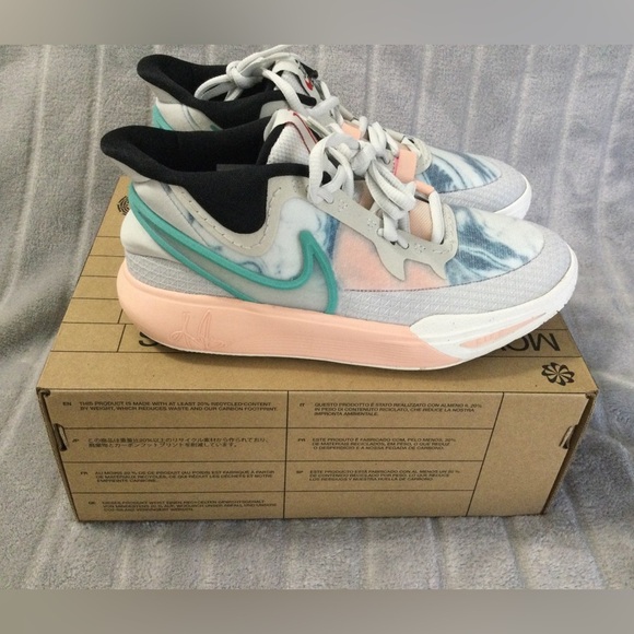 Nike Other - Nike Kyrie 8 Go Photon Dust 4Y DQ8076 002